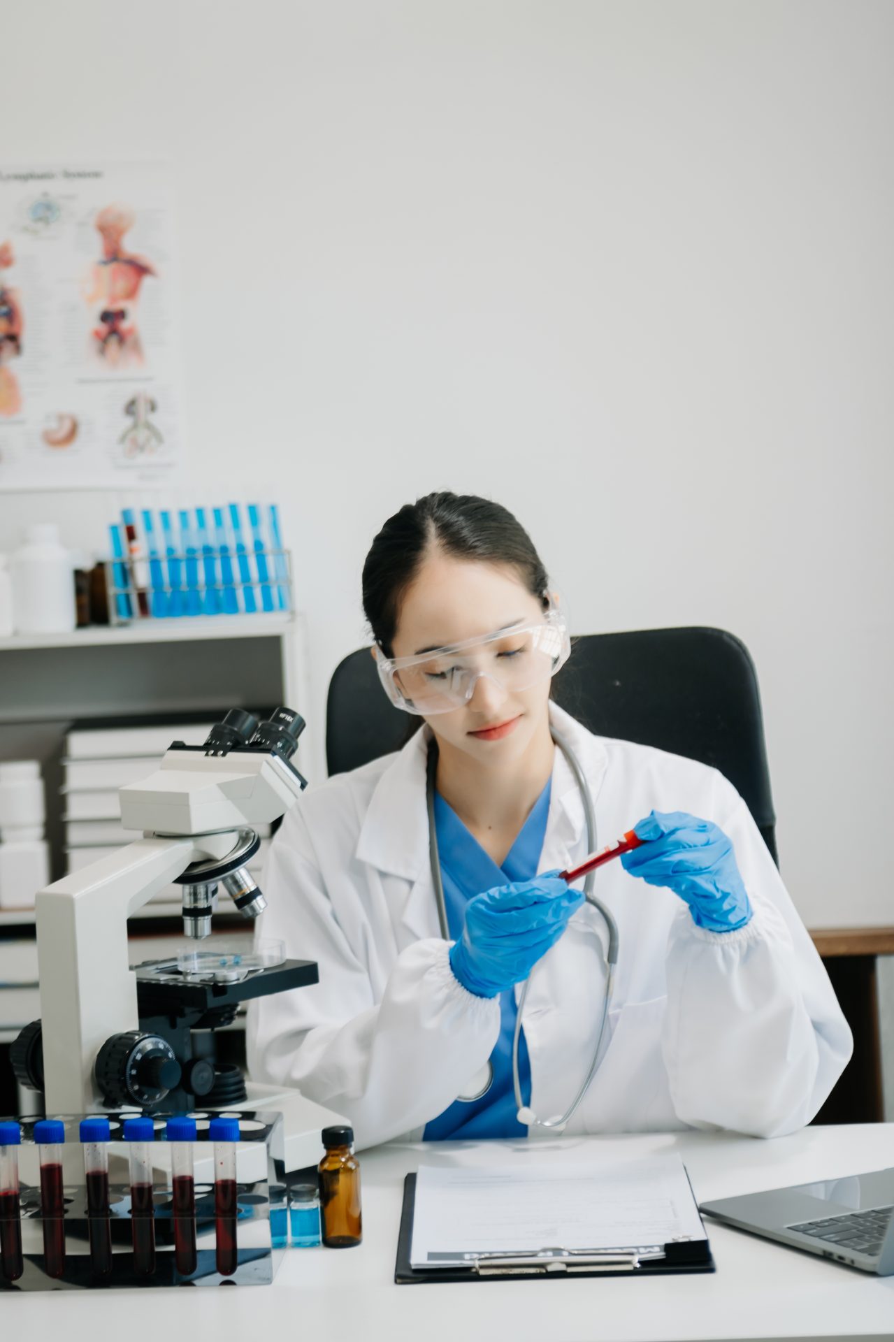Medical Director for Labs | Medical Director Co.